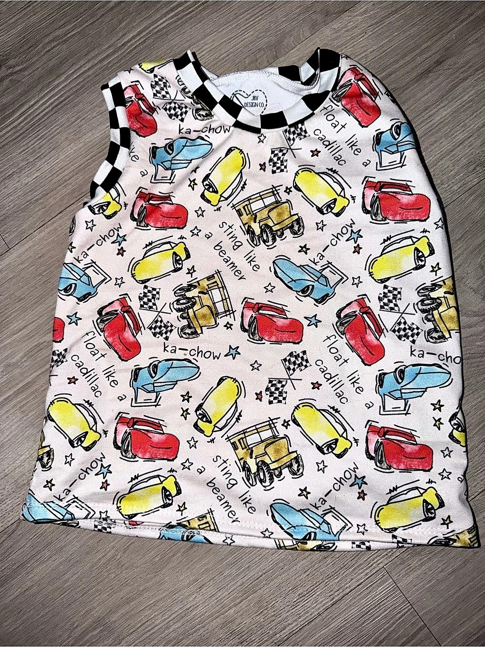 JBV Design Co Graphic Short Sleeve Top in White & Red